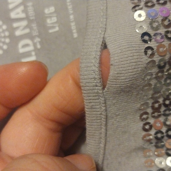 Old Navy White and Silver Sequin Tank - Picture 3 of 11